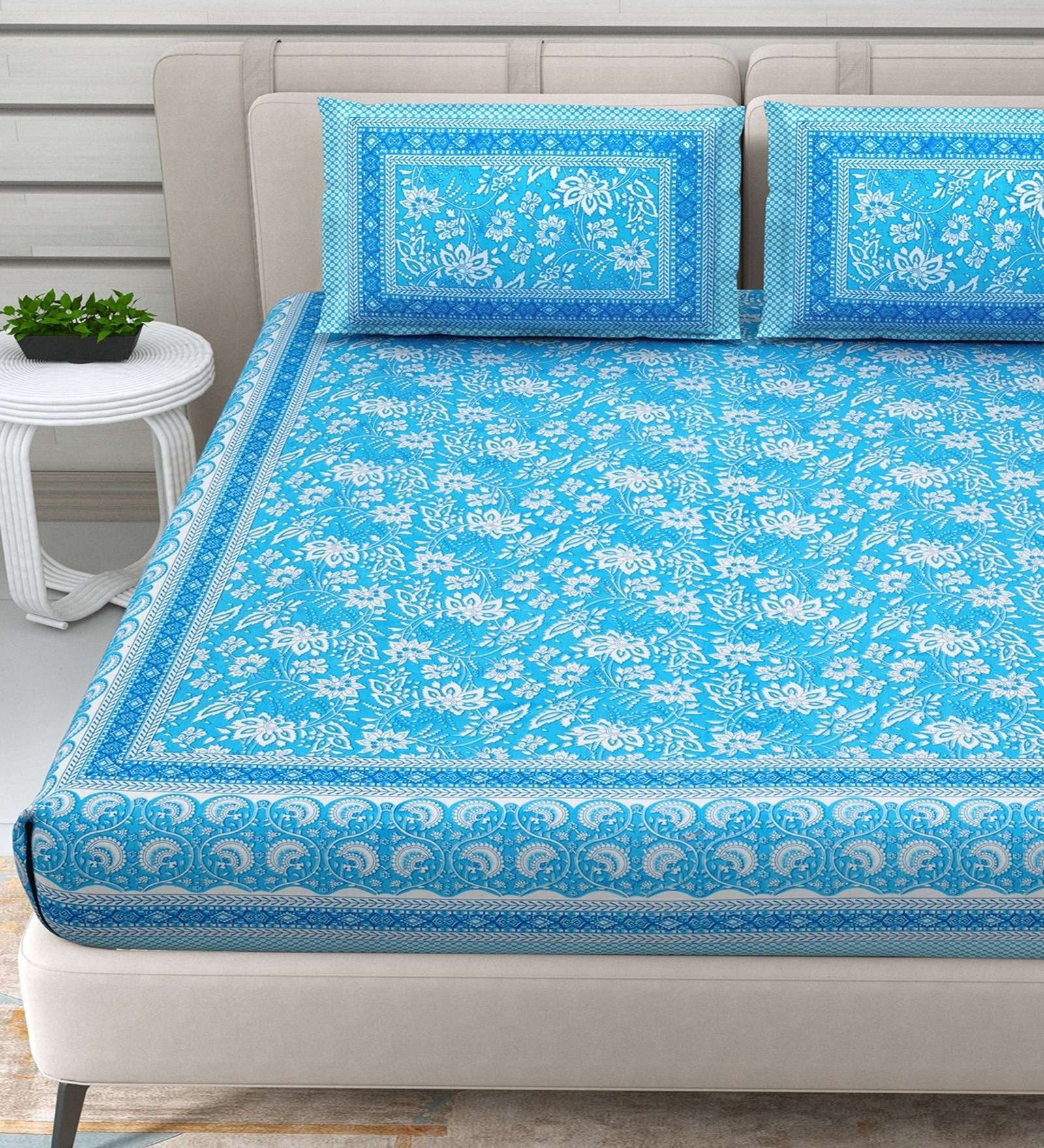 100% Pure Cotton Traditional Printed Bedsheet for Double Bed King Size Bedsheet with 2 Pillow Covers