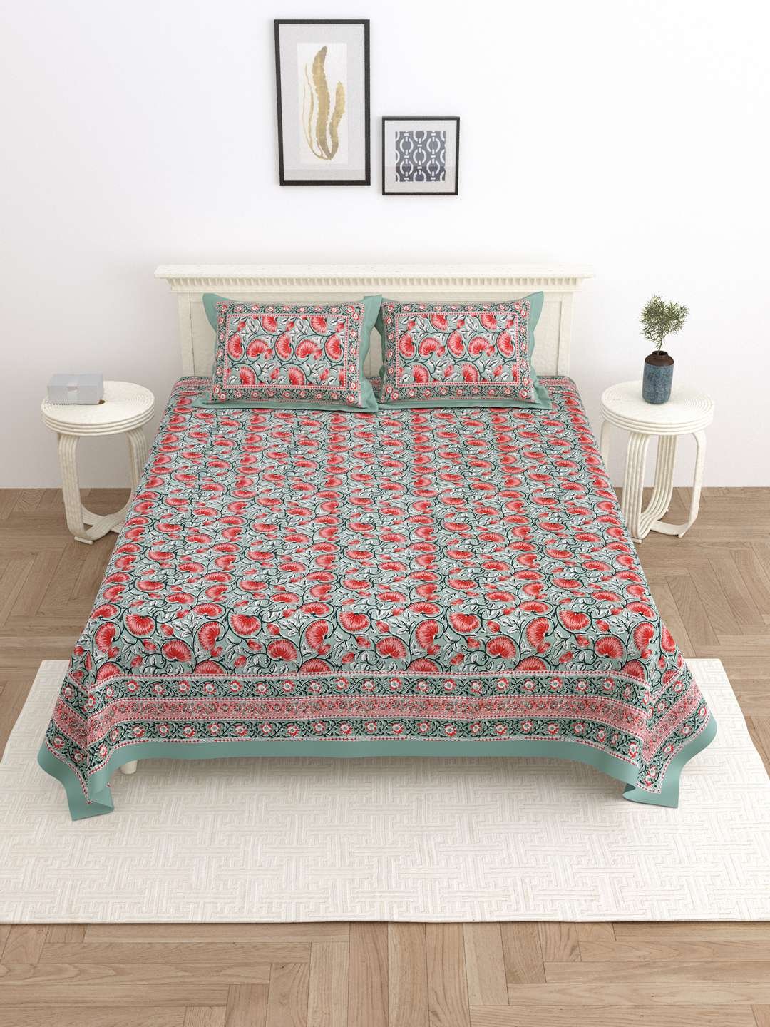100% Pure Cotton Traditional Printed Bedsheet for Double Bed King Size Bedsheet with 2 Pillow Covers