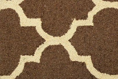 The Home Talk Tufted Round Wool Carpet for Living Room Bed Room Hall 4 Feet Diameter Brown Quatrefoil