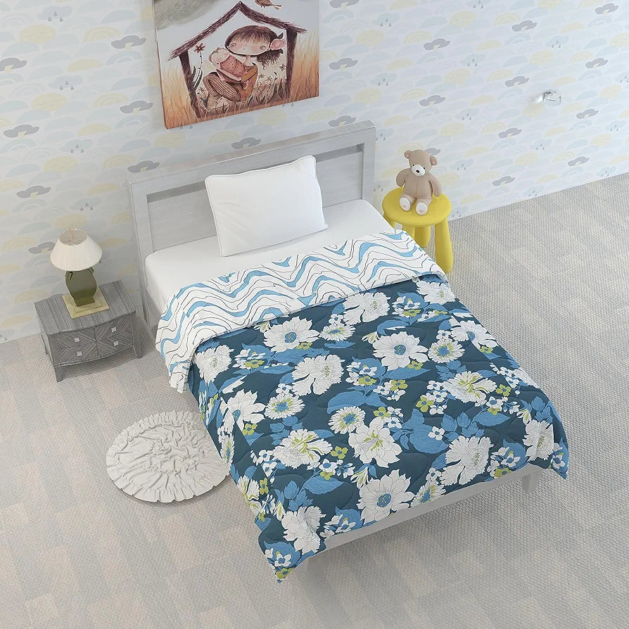 Divine Casa 120 GSM Microfiber Reversible Kids Single Bed Comforter Ultra-Soft Toddler Blanket Colour Celestial Blue