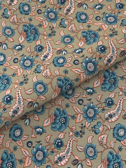 100% Pure Cotton Traditional Printed Bedsheet for Double Bed King Size Bedsheet with 2 Pillow Covers