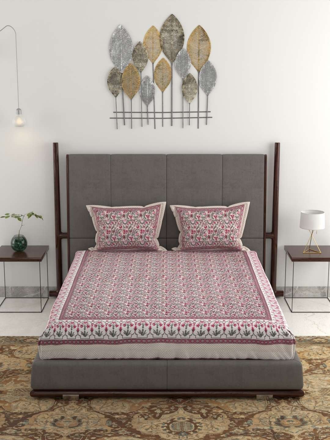 100% Pure Cotton Traditional Printed Bedsheet for Double Bed King Size Bedsheet with 2 Pillow Covers