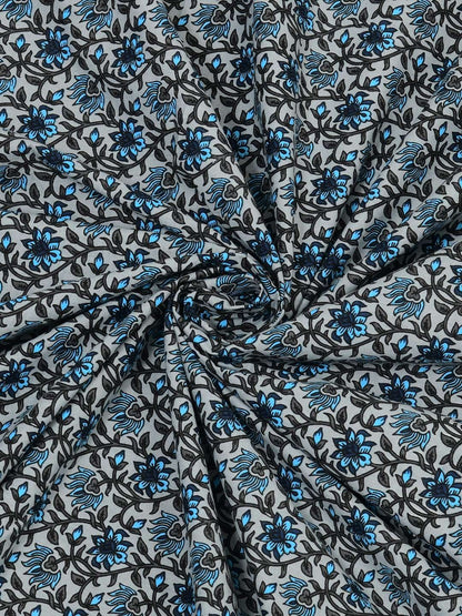 100% Pure Cotton Traditional Printed Bedsheet for Double Bed King Size Bedsheet with 2 Pillow Covers