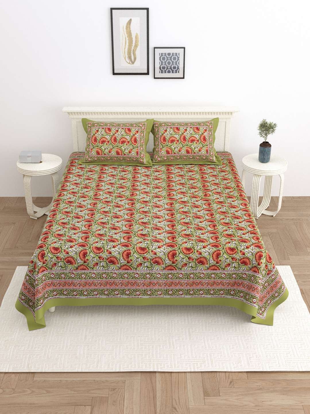 100% Pure Cotton Traditional Printed Bedsheet for Double Bed King Size Bedsheet with 2 Pillow Covers