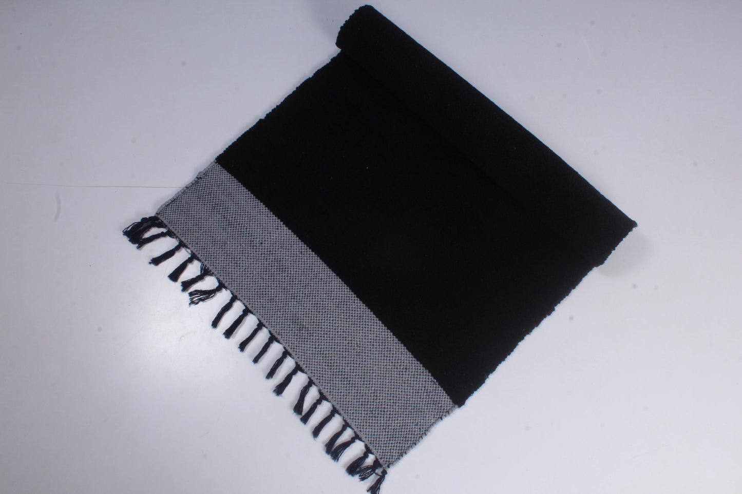Shramdaan Black Yoga Mate with White Border