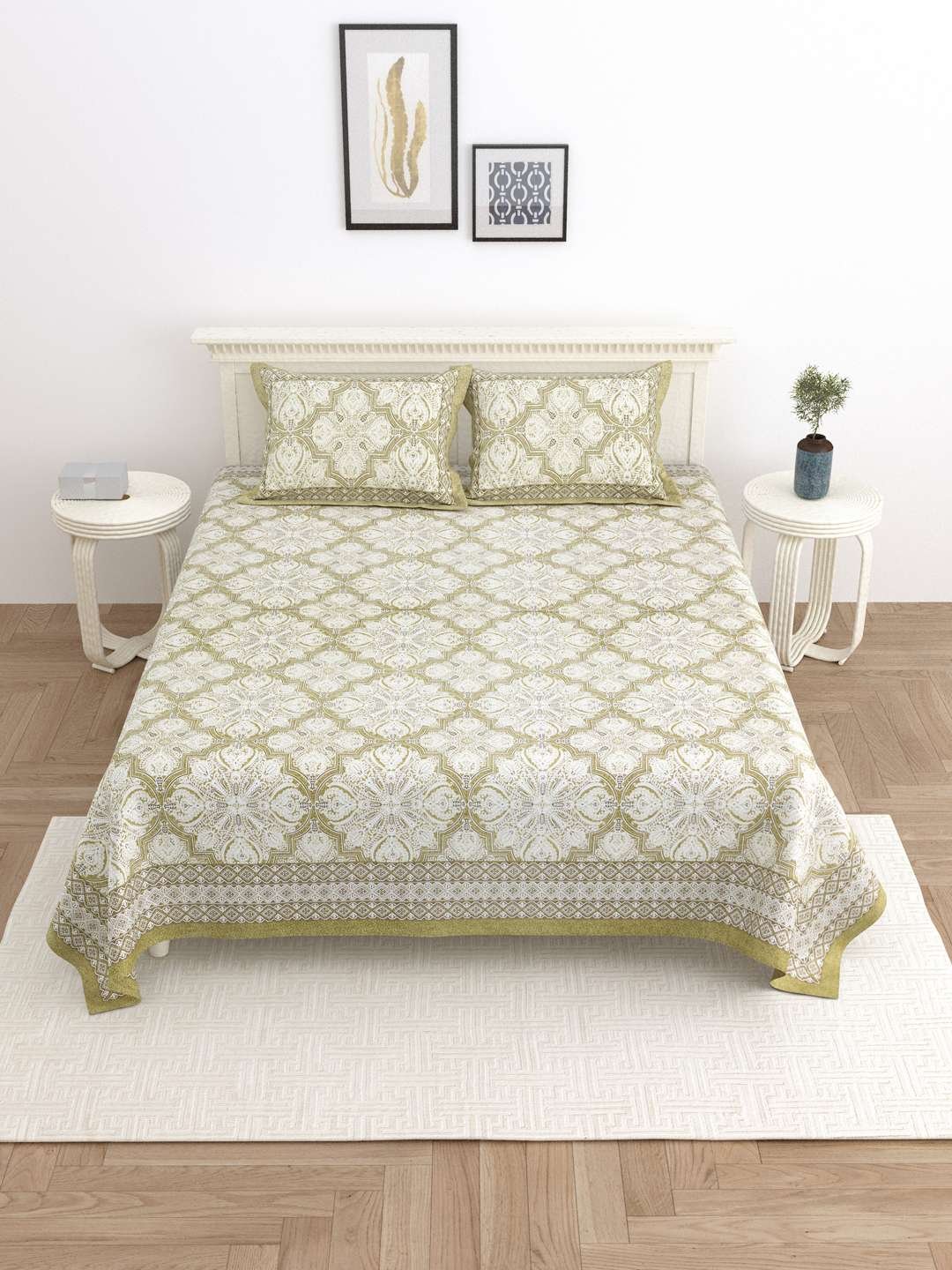 100% Pure Cotton Traditional Printed Bedsheet for Double Bed King Size Bedsheet with 2 Pillow Covers