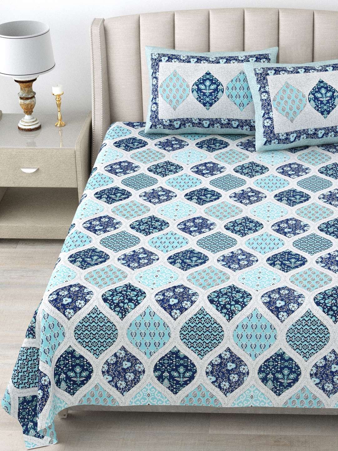100% Pure Cotton Traditional Printed Bedsheet for Double Bed King Size Bedsheet with 2 Pillow Covers