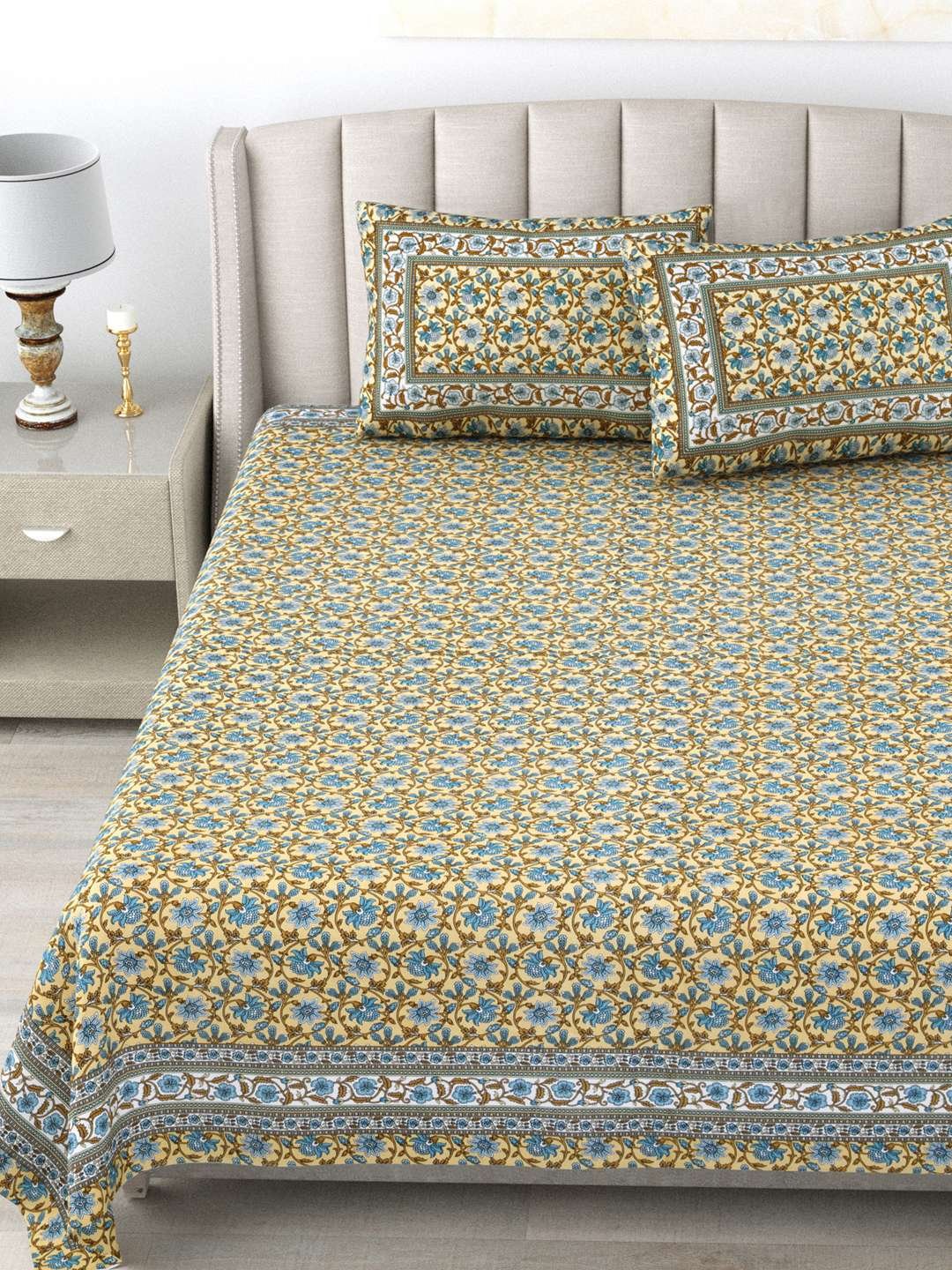 100% Pure Cotton Traditional Printed Bedsheet for Double Bed King Size Bedsheet with 2 Pillow Covers