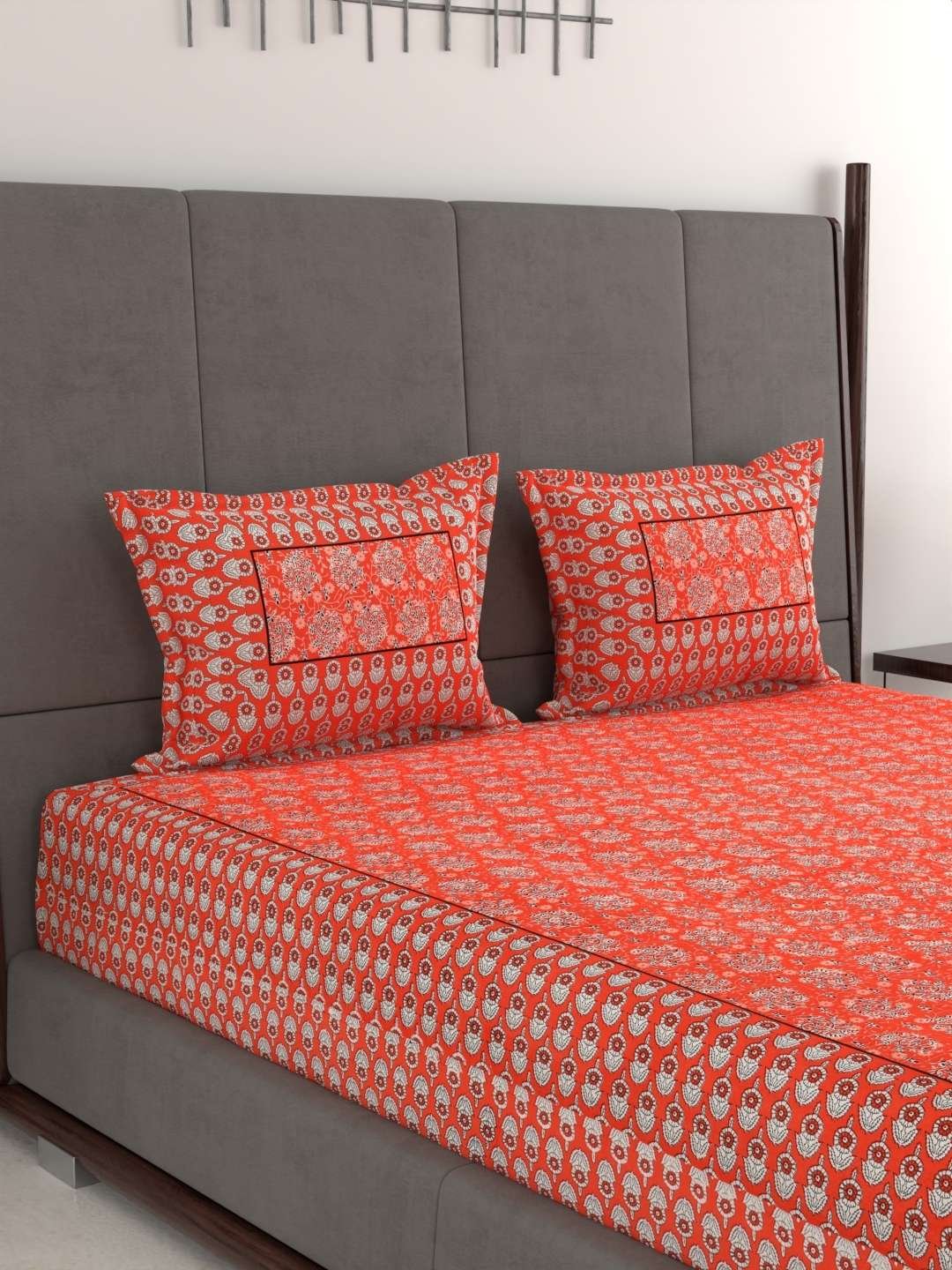 100% Pure Cotton Traditional Printed Bedsheet for Double Bed King Size Bedsheet with 2 Pillow Covers