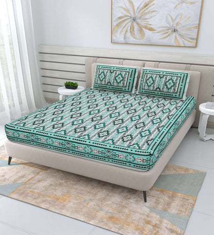 100% Pure Cotton Traditional Printed Bedsheet for Double Bed King Size Bedsheet with 2 Pillow Covers