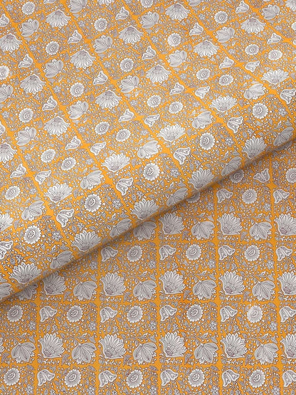 100% Pure Cotton Traditional Printed Bedsheet for Double Bed King Size Bedsheet with 2 Pillow Covers