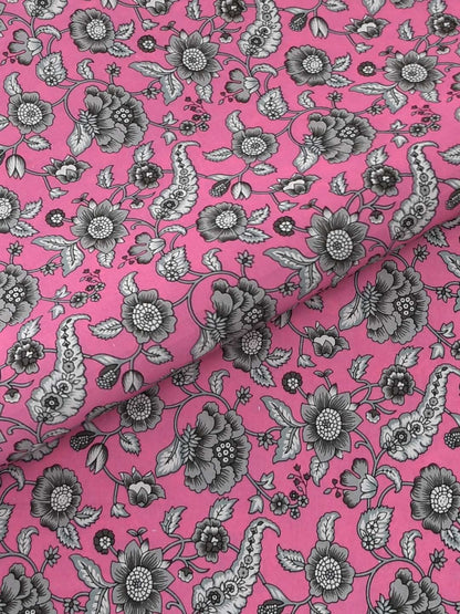 100% Pure Cotton Traditional Printed Bedsheet for Double Bed King Size Bedsheet with 2 Pillow Covers