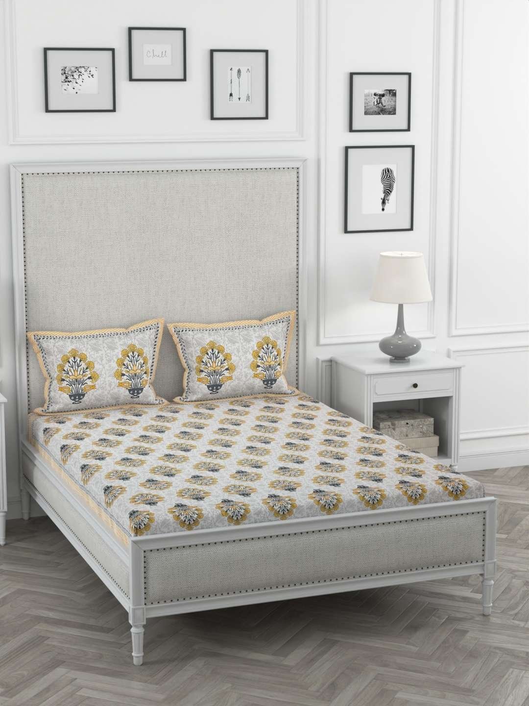 100% Pure Cotton Traditional Printed Bedsheet for Double Bed King Size Bedsheet with 2 Pillow Covers