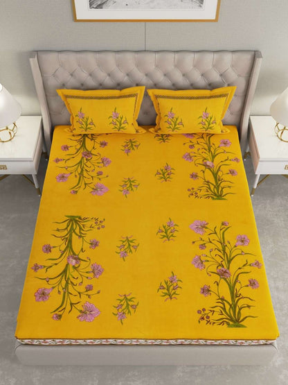 100% Pure Cotton Traditional Printed Bedsheet for Double Bed King Size Bedsheet with 2 Pillow Covers