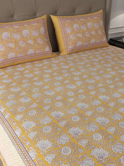 100% Pure Cotton Traditional Printed Bedsheet for Double Bed King Size Bedsheet with 2 Pillow Covers