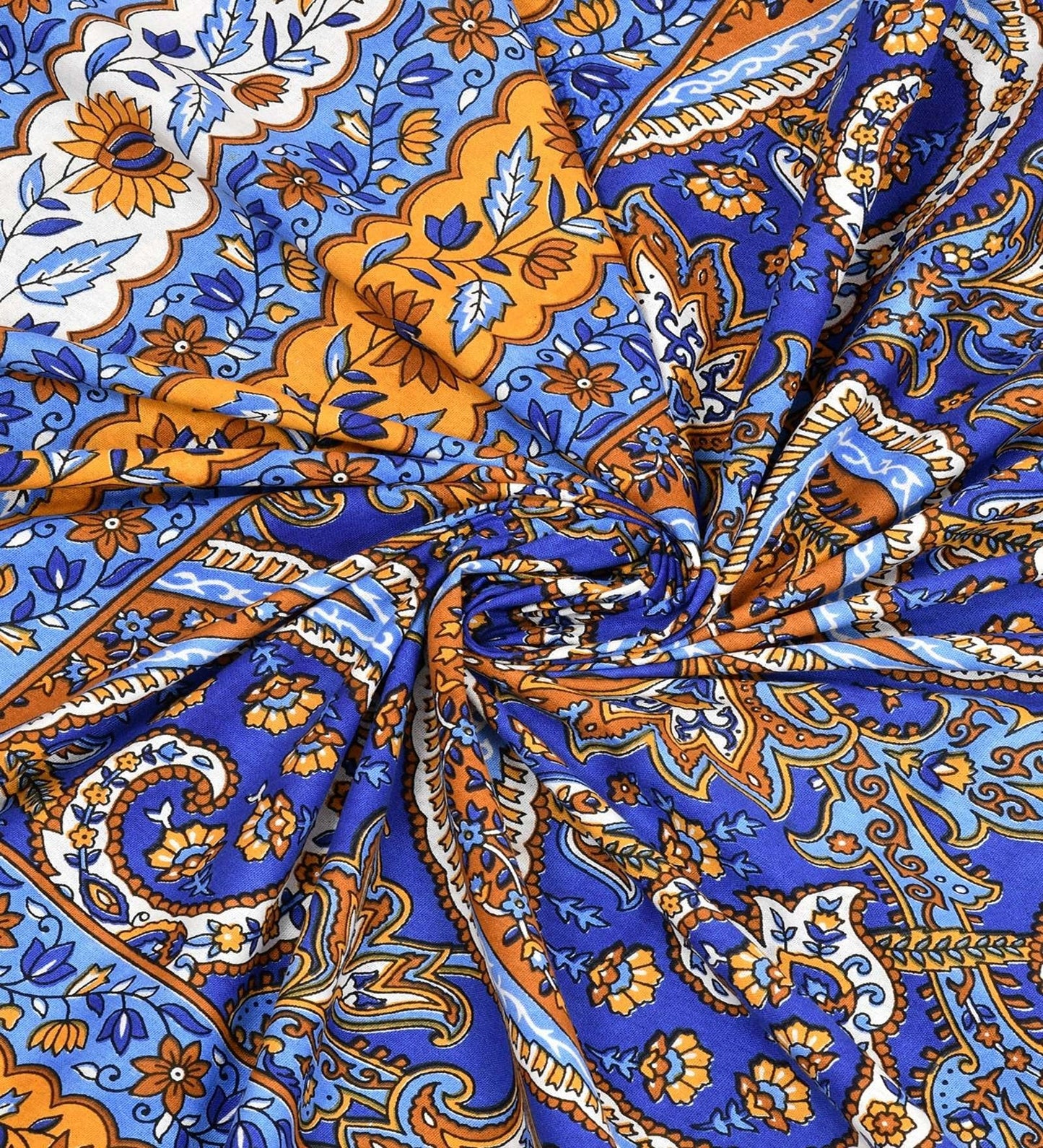 100% Pure Cotton Traditional Printed Bedsheet for Double Bed King Size Bedsheet with 2 Pillow Covers