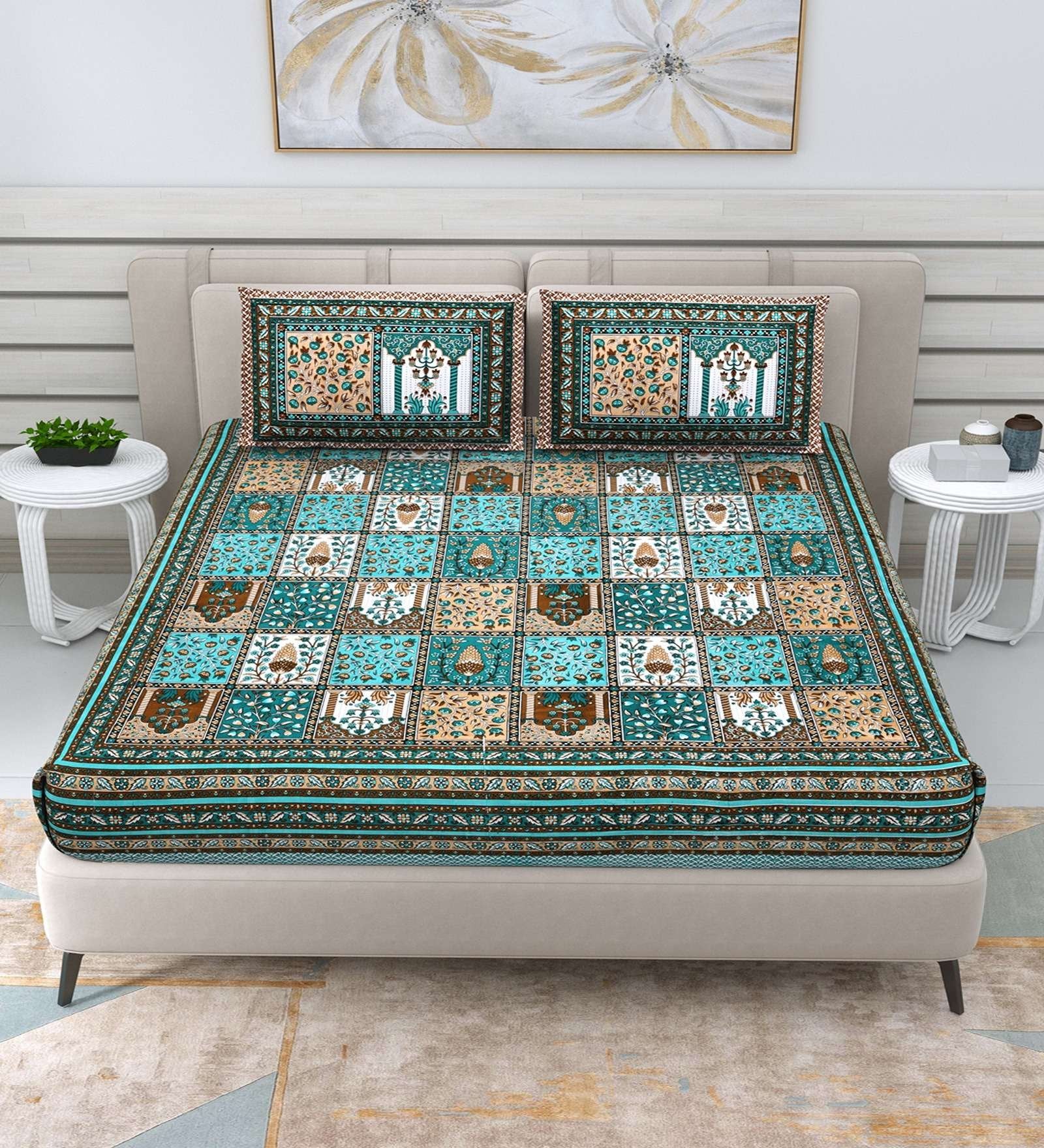 100% Pure Cotton Traditional Printed Bedsheet for Double Bed King Size Bedsheet with 2 Pillow Covers