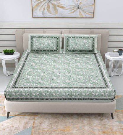 100% Pure Cotton Traditional Printed Bedsheet for Double Bed King Size Bedsheet with 2 Pillow Covers