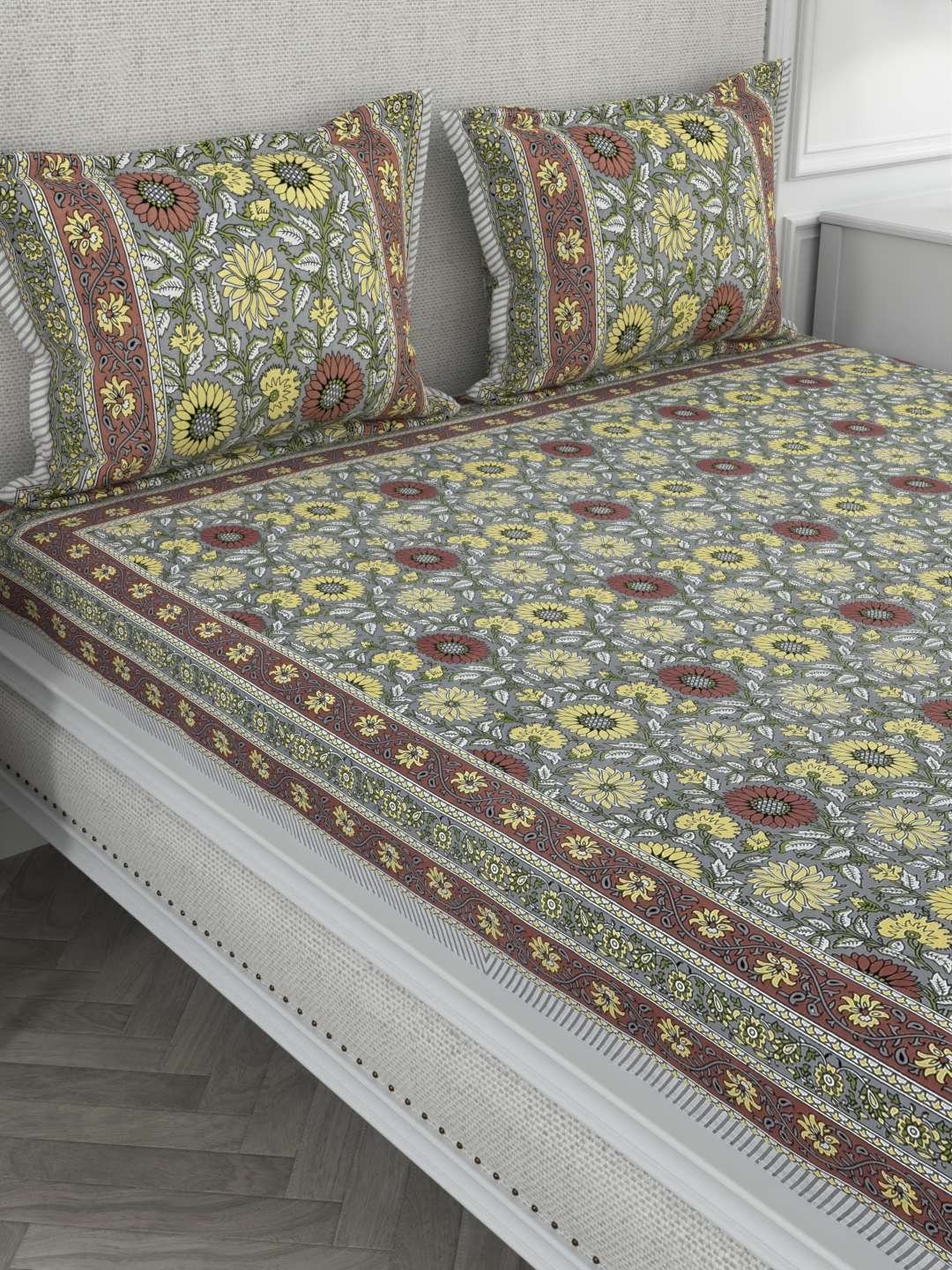 100% Pure Cotton Traditional Printed Bedsheet for Double Bed King Size Bedsheet with 2 Pillow Covers