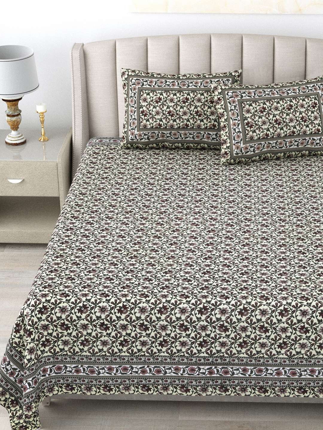 100% Pure Cotton Traditional Printed Bedsheet for Double Bed King Size Bedsheet with 2 Pillow Covers