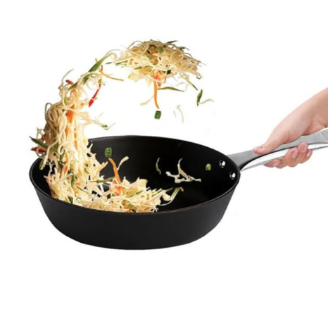 Amicus Pre Seasoned Iron Frying Pan for Cooking Deepfry Stirfry Frypan Nonstick 22 Cm 1.5 Litre