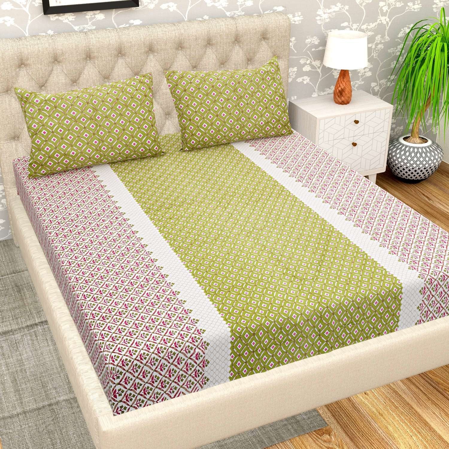 100% Pure Cotton Traditional Printed Bedsheet for Double Bed King Size Bedsheet with 2 Pillow Covers