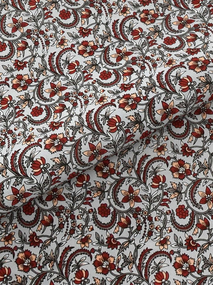 100% Pure Cotton Traditional Printed Bedsheet for Double Bed King Size Bedsheet with 2 Pillow Covers