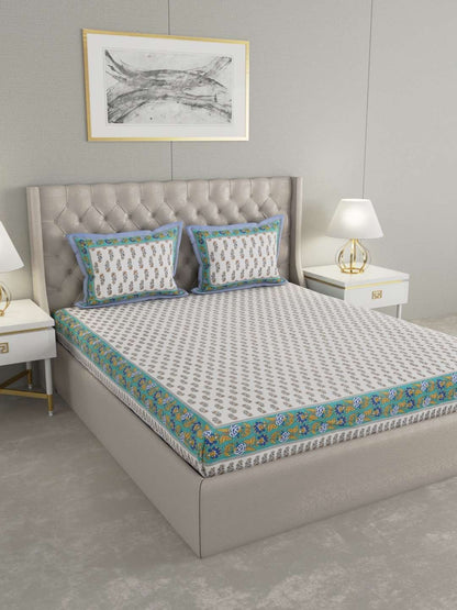 100% Pure Cotton Traditional Printed Bedsheet for Double Bed King Size Bedsheet with 2 Pillow Covers