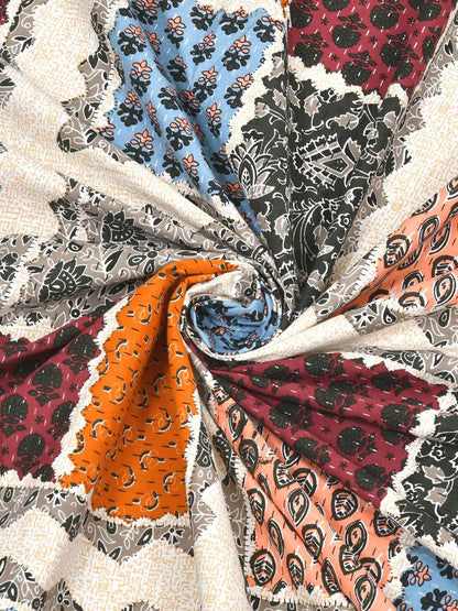 100% Pure Cotton Traditional Printed Bedsheet for Double Bed King Size Bedsheet with 2 Pillow Covers