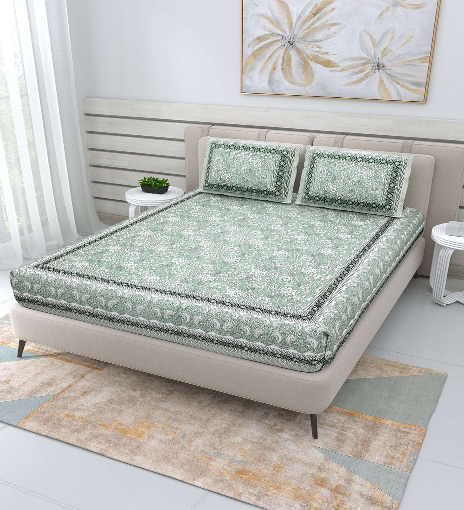 100% Pure Cotton Traditional Printed Bedsheet for Double Bed King Size Bedsheet with 2 Pillow Covers