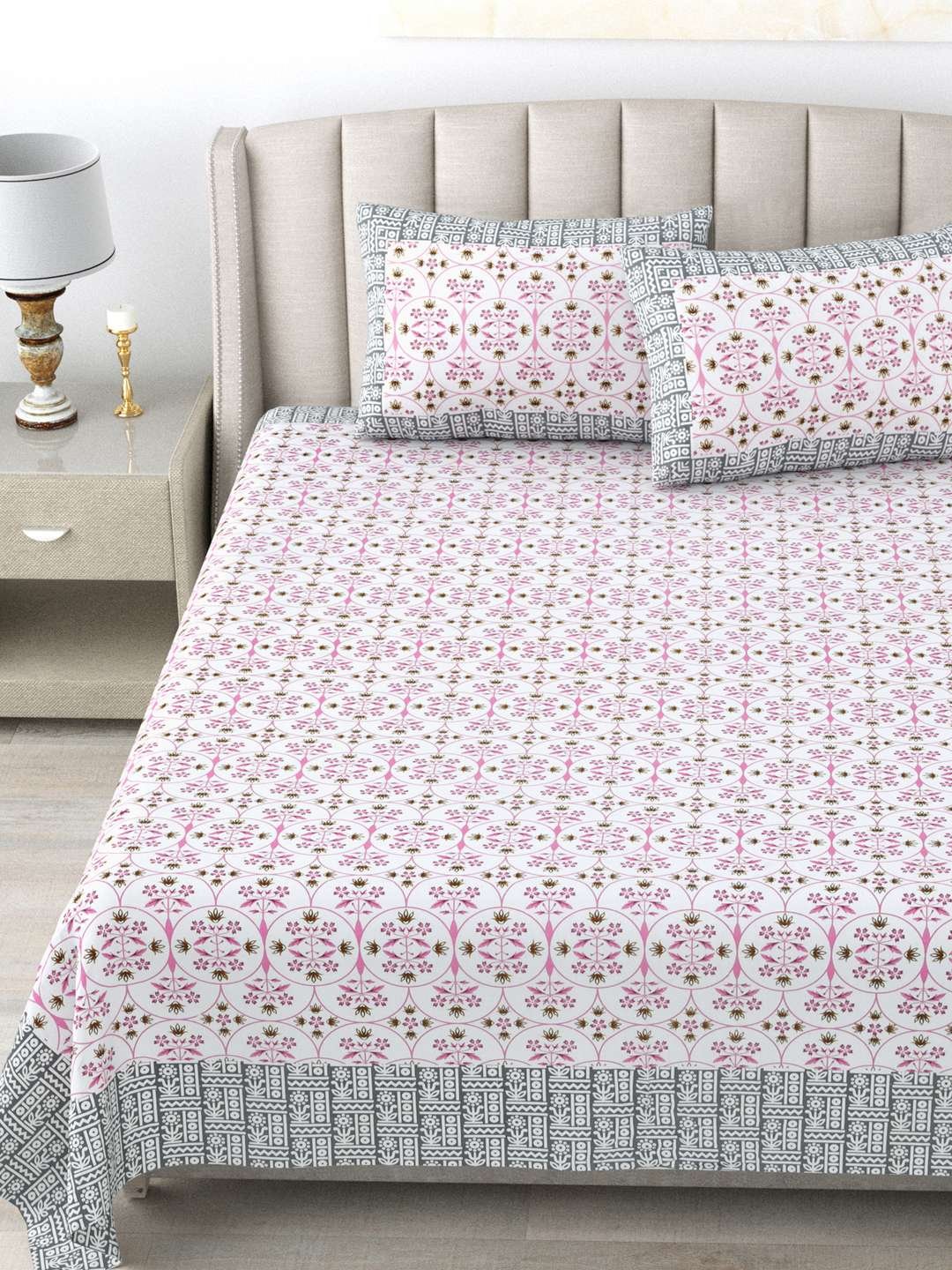 100% Pure Cotton Traditional Printed Bedsheet for Double Bed King Size Bedsheet with 2 Pillow Covers