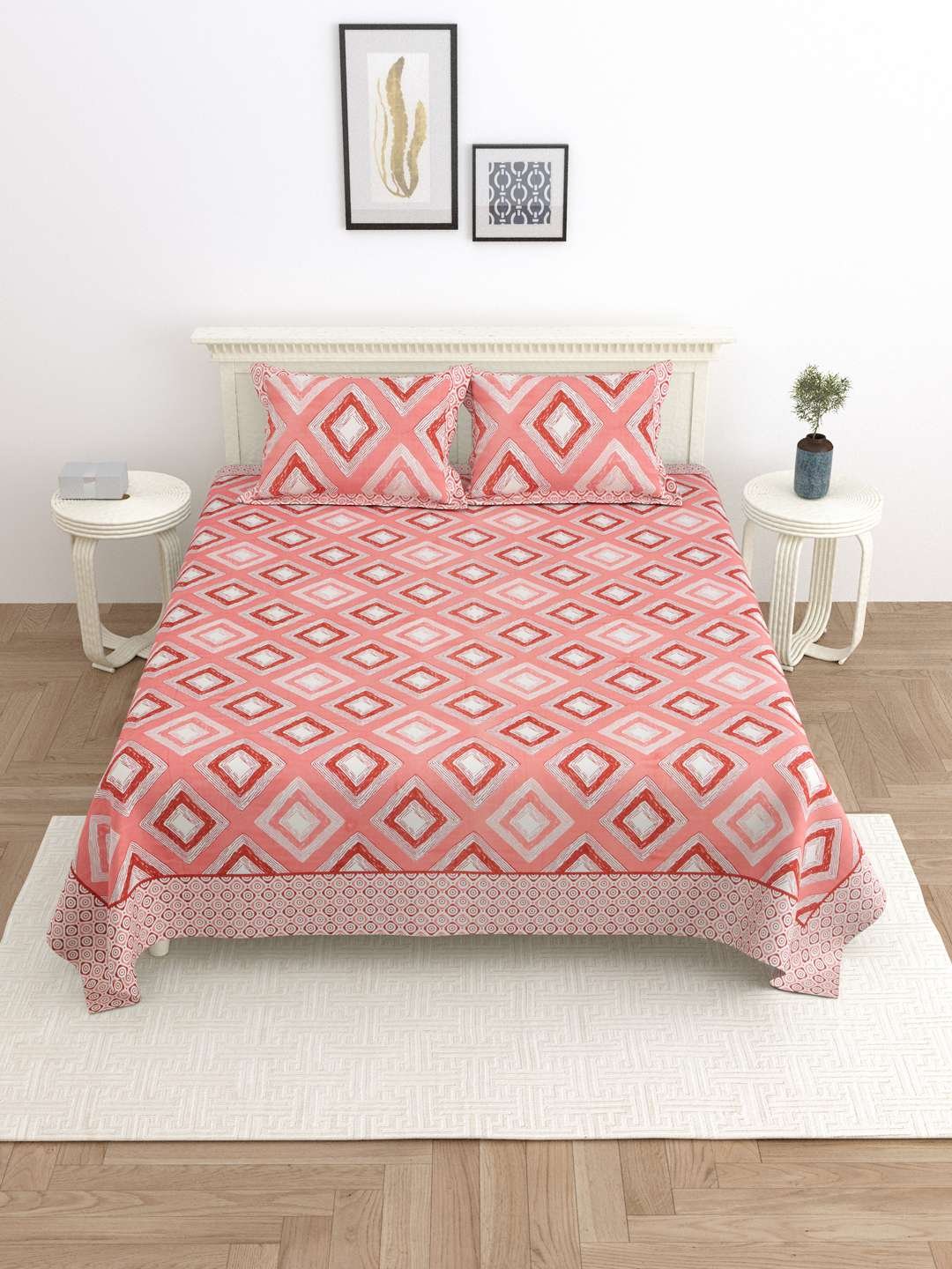 100% Pure Cotton Traditional Printed Bedsheet for Double Bed King Size Bedsheet with 2 Pillow Covers