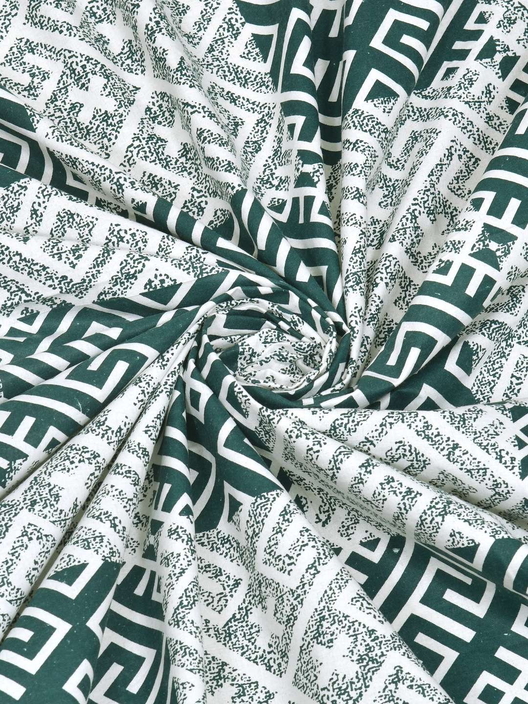 100% Pure Cotton Traditional Printed Bedsheet for Double Bed King Size Bedsheet with 2 Pillow Covers