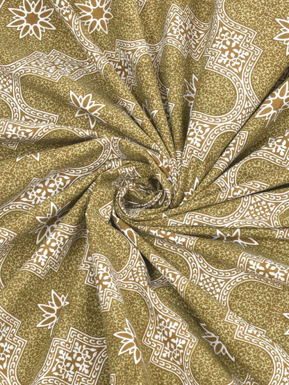 100% Pure Cotton Traditional Printed Bedsheet for Double Bed King Size Bedsheet with 2 Pillow Covers
