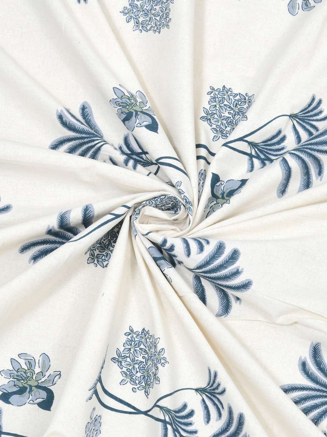 100% Pure Cotton Traditional Printed Bedsheet for Double Bed King Size Bedsheet with 2 Pillow Covers