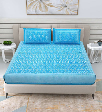100% Pure Cotton Traditional Printed Bedsheet for Double Bed King Size Bedsheet with 2 Pillow Covers