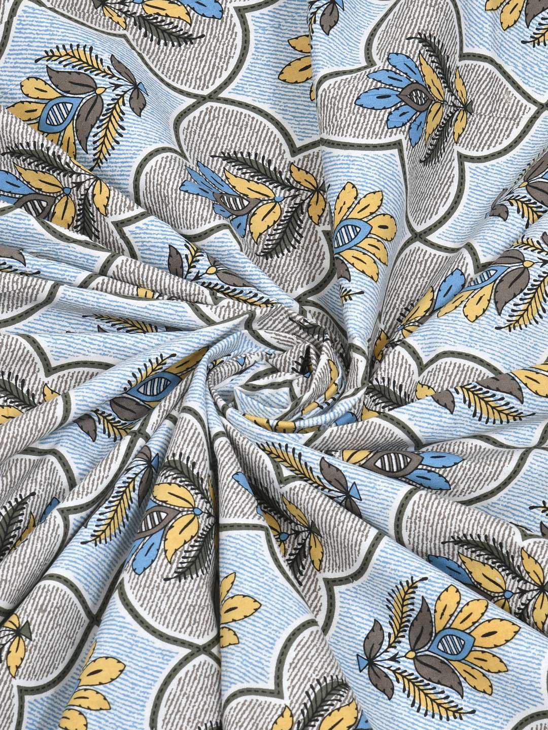 100% Pure Cotton Traditional Printed Bedsheet for Double Bed King Size Bedsheet with 2 Pillow Covers