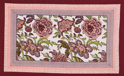 100% Pure Cotton Traditional Printed Bedsheet for Double Bed King Size Bedsheet with 2 Pillow Covers