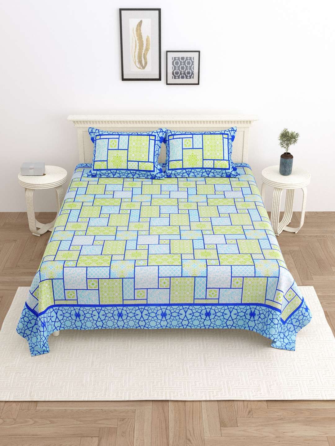 100% Pure Cotton Traditional Printed Bedsheet for Double Bed King Size Bedsheet with 2 Pillow Covers