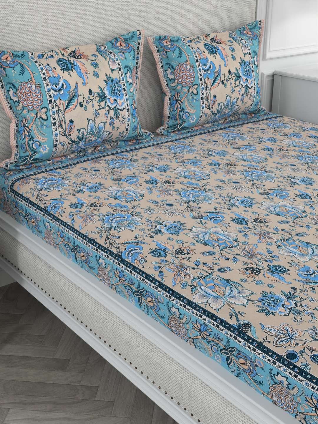 100% Pure Cotton Traditional Printed Bedsheet for Double Bed King Size Bedsheet with 2 Pillow Covers