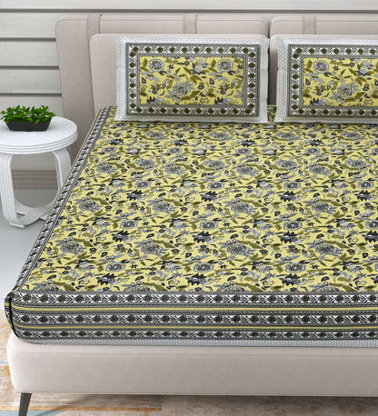 100% Pure Cotton Traditional Printed Bedsheet for Double Bed King Size Bedsheet with 2 Pillow Covers