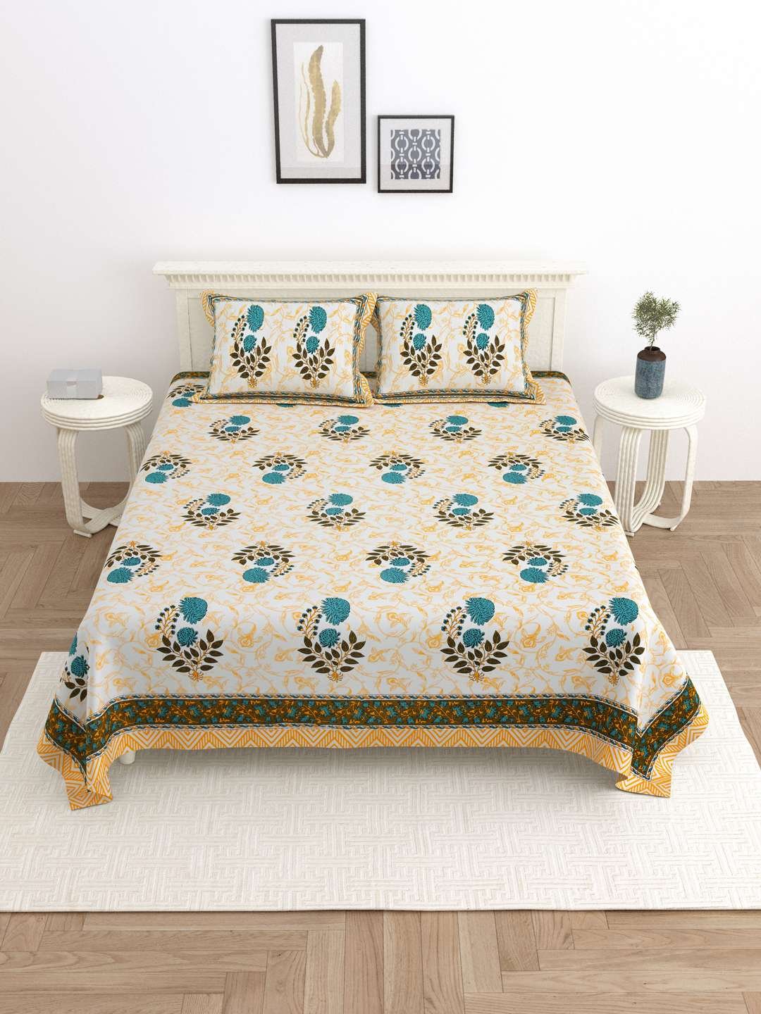 100% Pure Cotton Traditional Printed Bedsheet for Double Bed King Size Bedsheet with 2 Pillow Covers