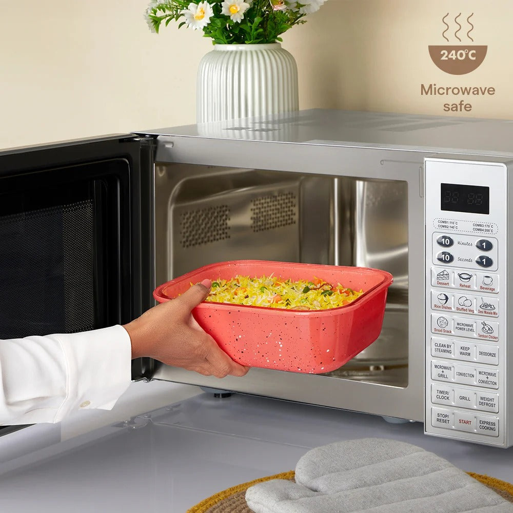 Borosil Colours Kube Pink Rectangle Klip N Store Glass Container 640ml