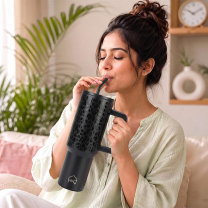 House of Quirk 1200ML Stainless Steel Tumbler with Handle - Black Leapard
