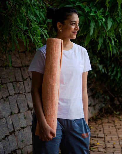 Madhurya Radiance Mat (Herbal dyed with Annatto)