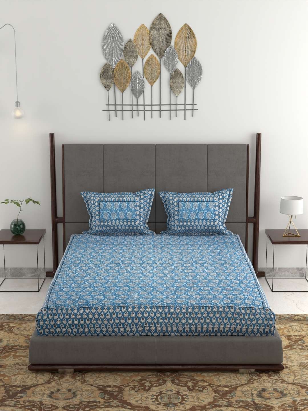 100% Pure Cotton Traditional Printed Bedsheet for Double Bed King Size Bedsheet with 2 Pillow Covers