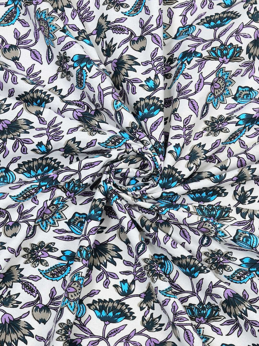 100% Pure Cotton Traditional Printed Bedsheet for Double Bed King Size Bedsheet with 2 Pillow Covers