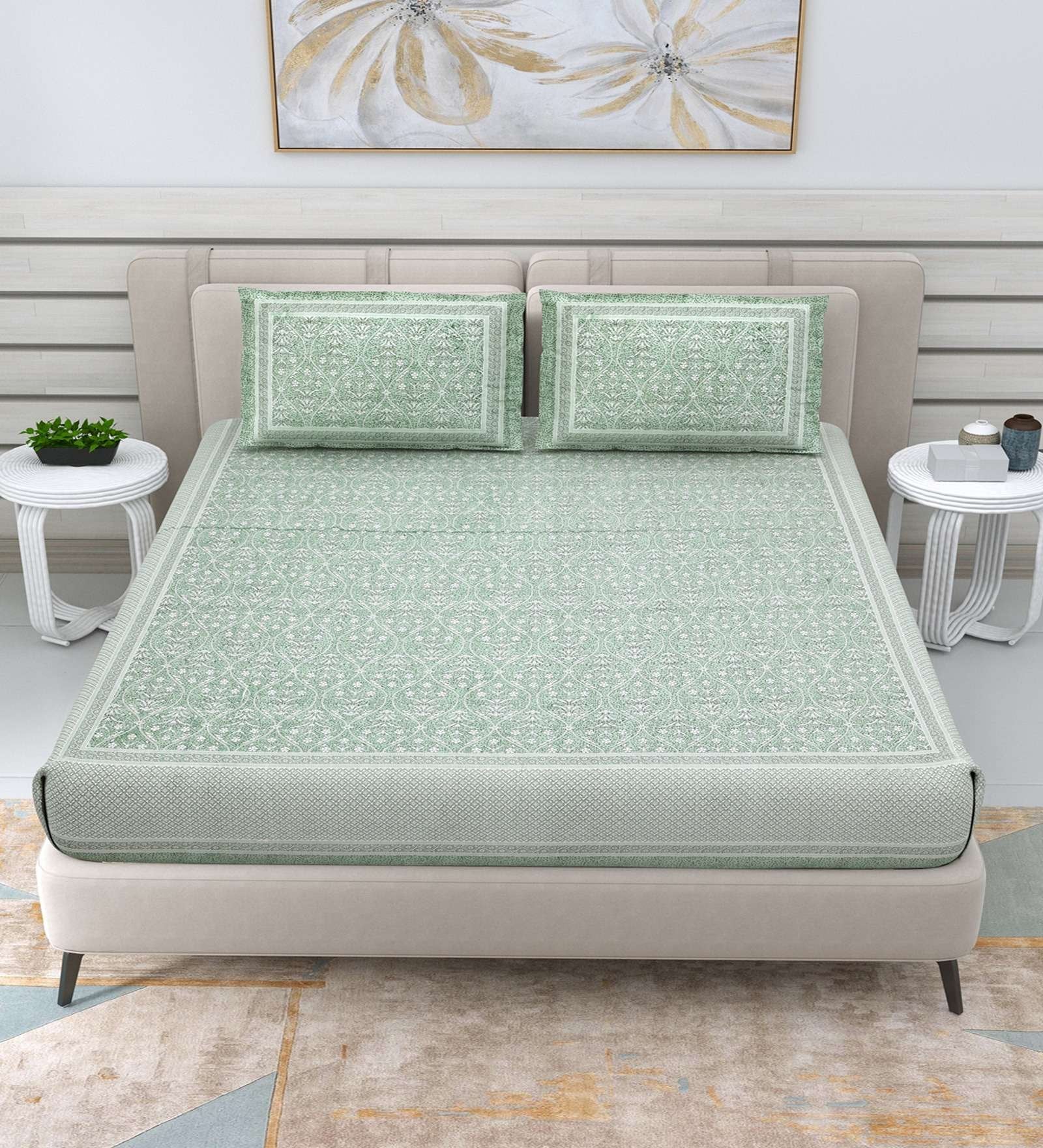 100% Pure Cotton Traditional Printed Bedsheet for Double Bed King Size Bedsheet with 2 Pillow Covers