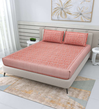 100% Pure Cotton Traditional Printed Bedsheet for Double Bed King Size Bedsheet with 2 Pillow Covers