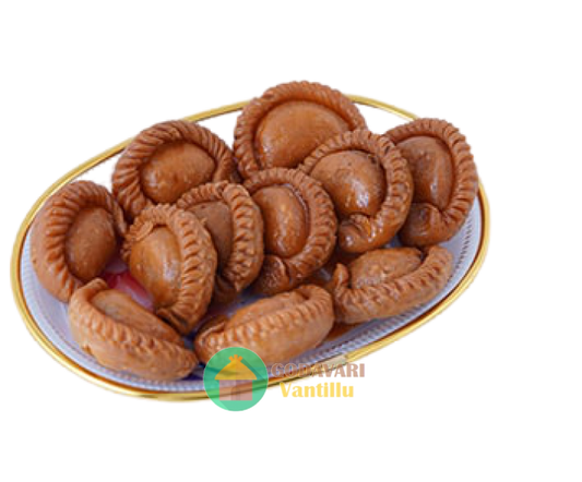 Godavari Vantillu Kova Puri (Chandrakala) Sweet